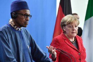  Angela Merkel Demande Pardon aux Africains 
